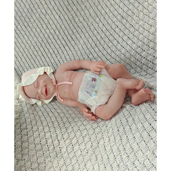 45cm Full Body Silicone Reborn Baby Dolls Flexible 3.1kg Silicone Baby Doll Girl - Picture 3 of 8